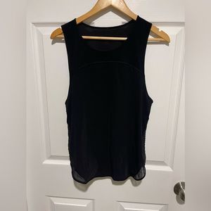 Lululemon black large tank top active wear gym